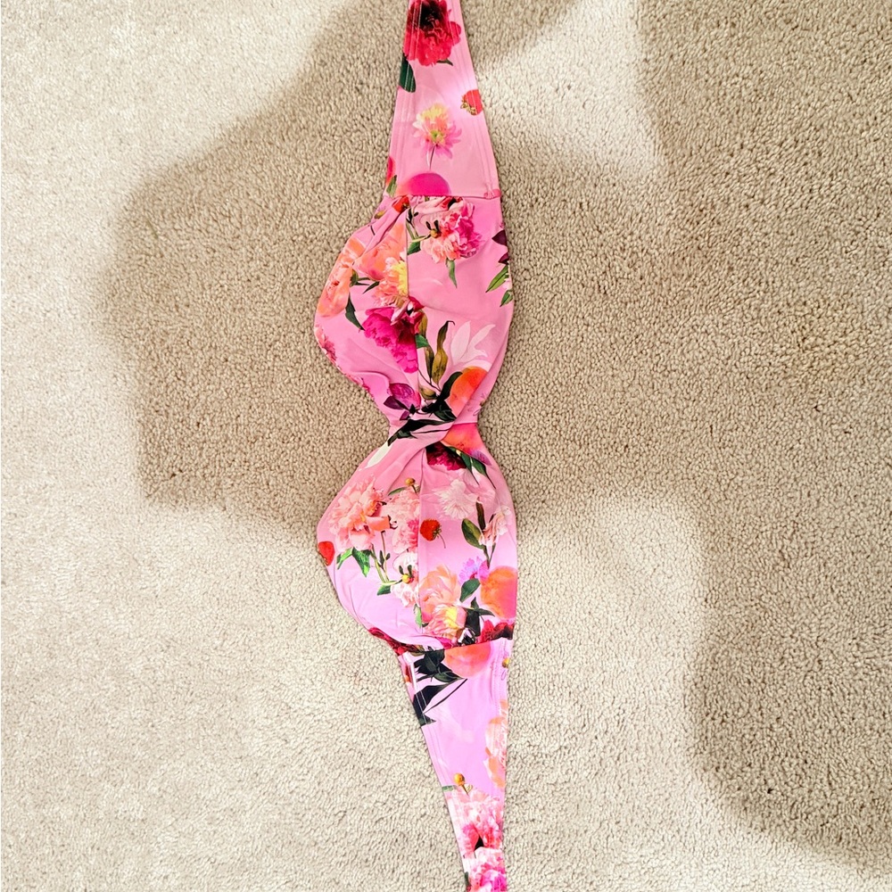 Victoria's Secret Pink Floral Bikini Top